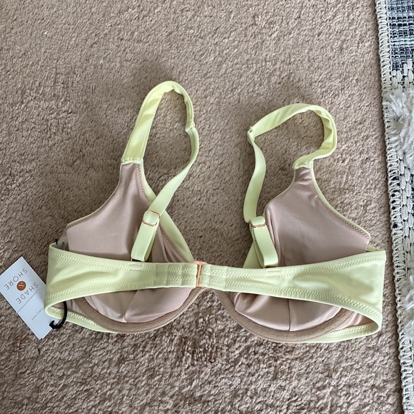 Shade & Shore underwire bikini top-5. - Picture 2 of 2